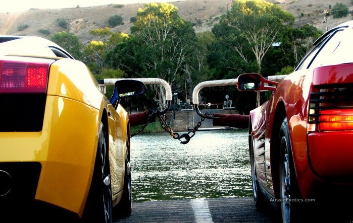 Lamborghini Gallardo vs Ferrari Testarossa on a ferry