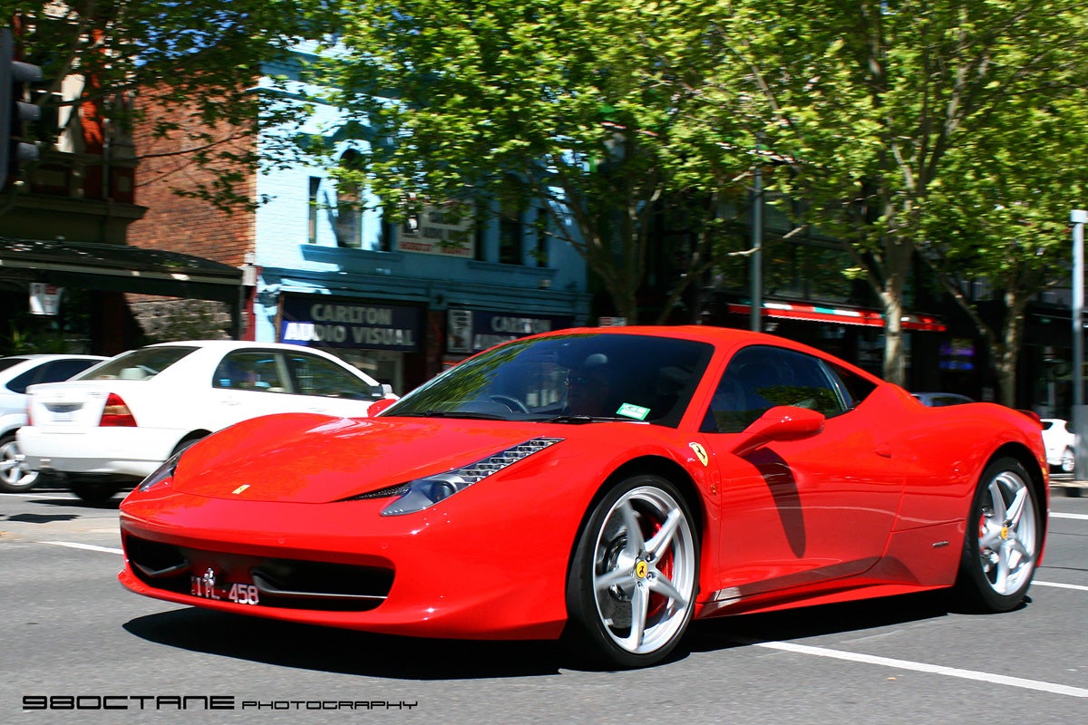 Ferrari 458 front left 4