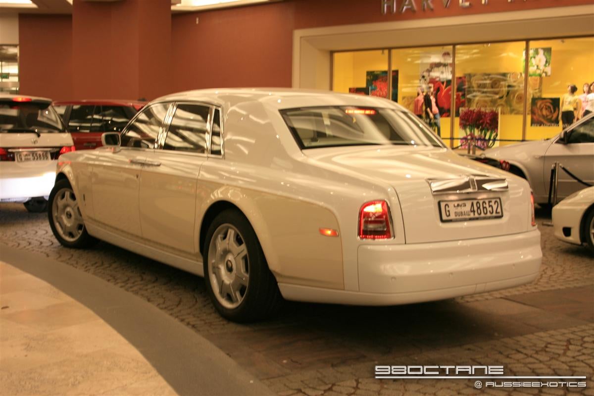 aT itle Rolls Royce Phantom