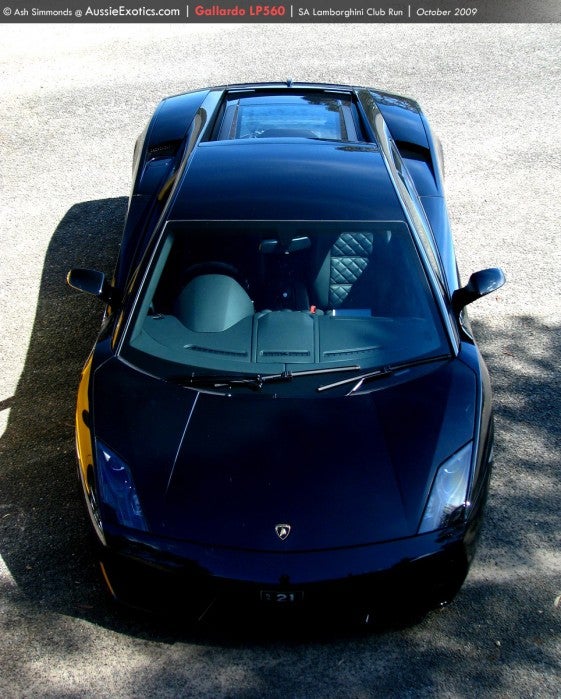 Lamborghini Gallardo LP560-4 top view wallpaper